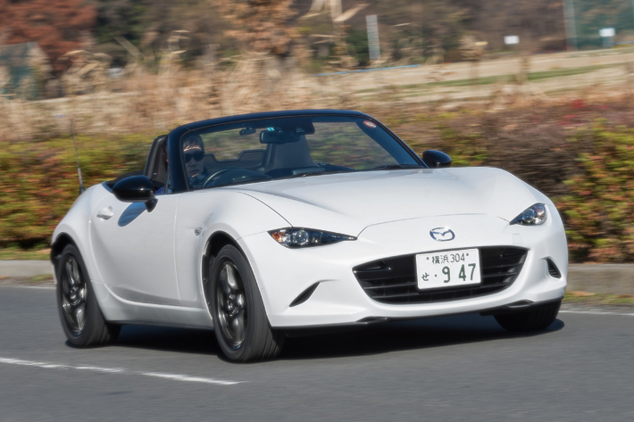 2020-Apr-27 Level 2 いい車に乗ってるね。